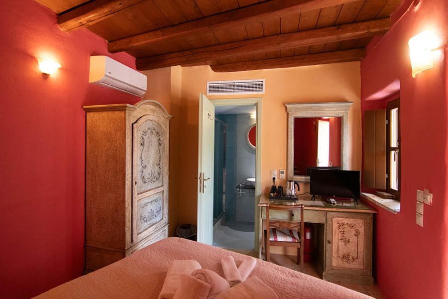 Petropoulakis Tower Hotel Gíthio Szoba fotó