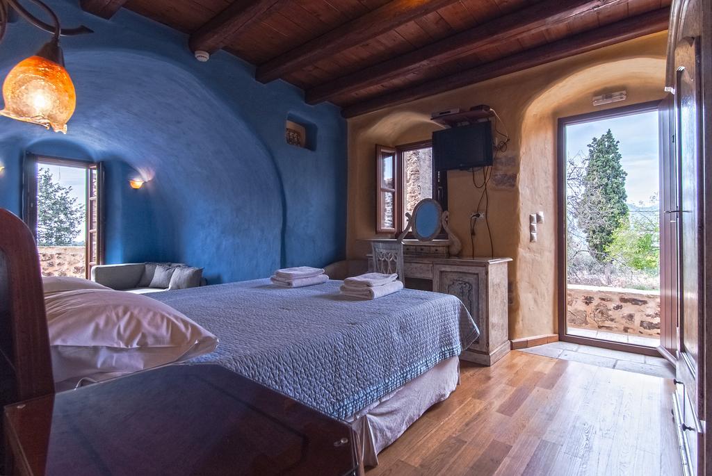 Petropoulakis Tower Hotel Gíthio Kültér fotó